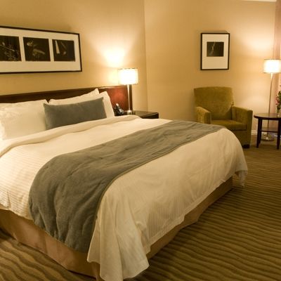 Delta Centre-ville Hotel